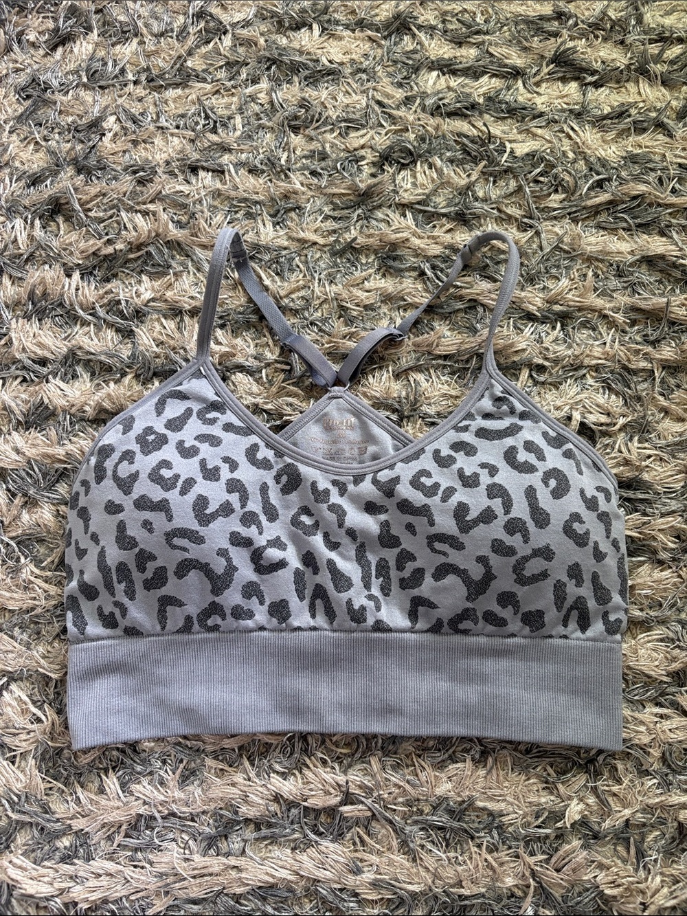Pro-Fit Seamless Leopard-Print Sports Bralette - Gray Size M